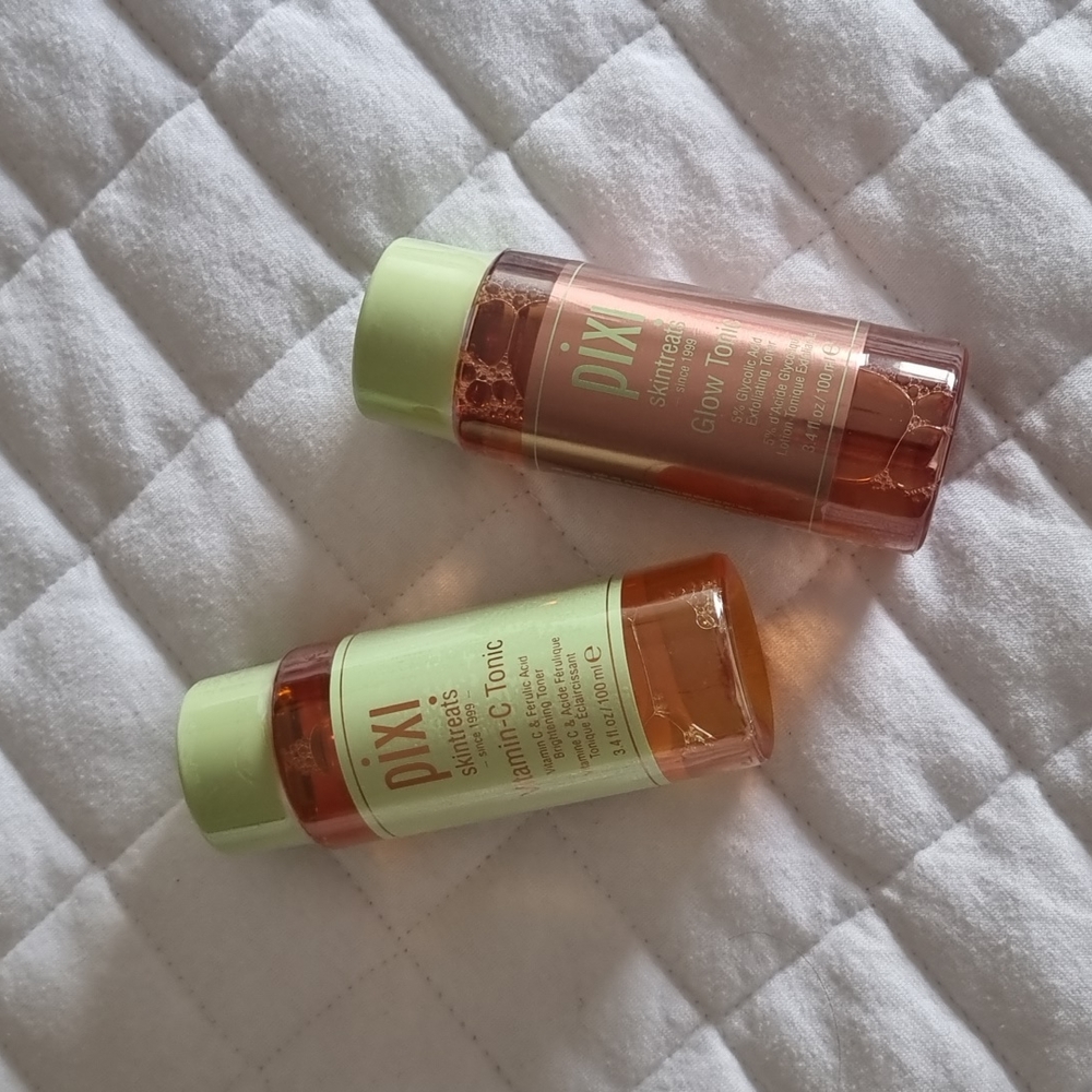 NWT PIXI Glow & Vitamin C Tonic Toner Bundle